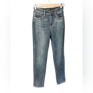 Judy Blue Jeans with Distressed Details 1/25
